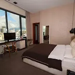 La Boheme Hotel