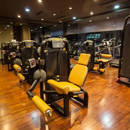 ホテル La Boheme ティラナ