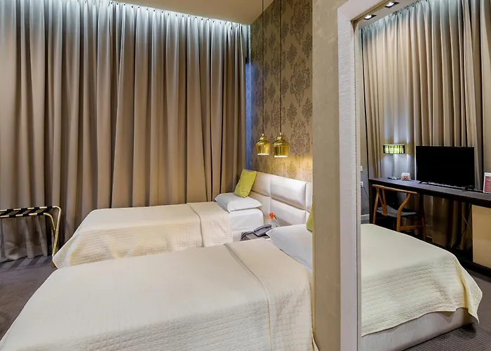 La Boheme Hotell 4*
