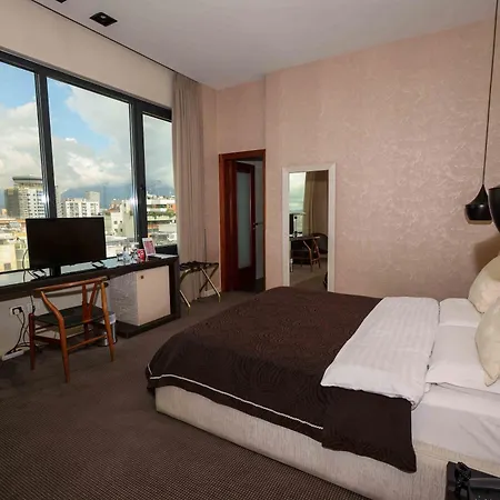 La Boheme Hotel