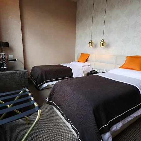 لا بوهيم تيرانا