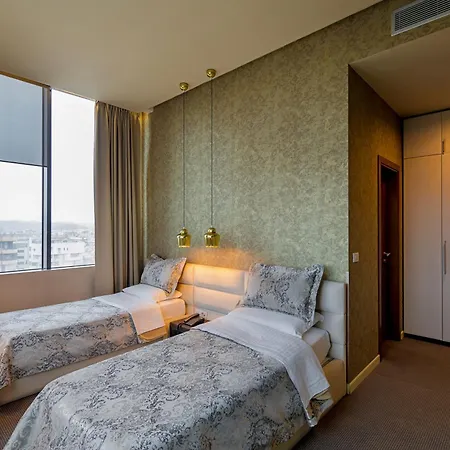 Hotel La Boheme 4*