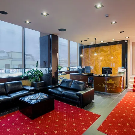 波希米亚酒店 4*