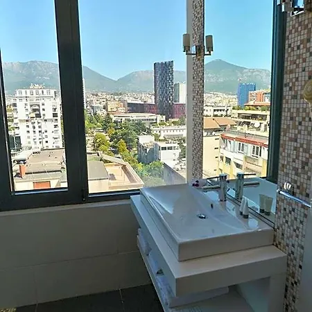 La Boheme Tiran