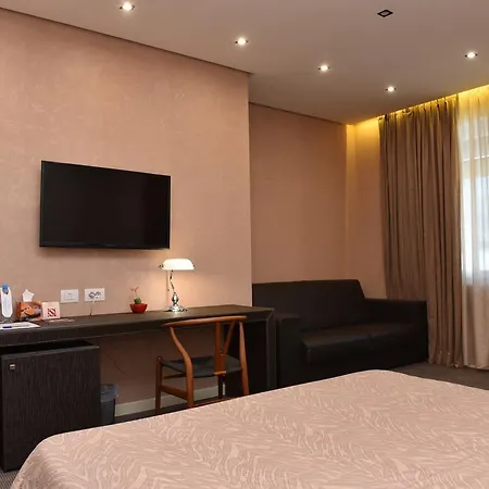 Hotel La Bohème 4*