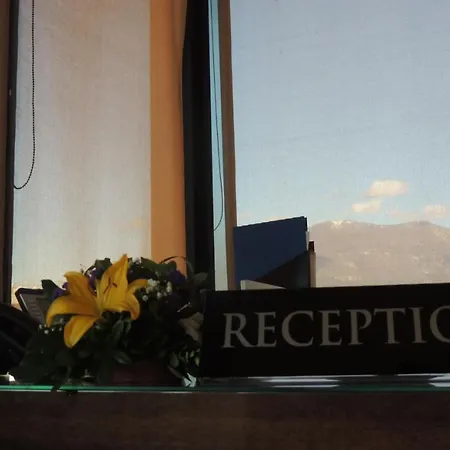 Hotell La Boheme Tirana