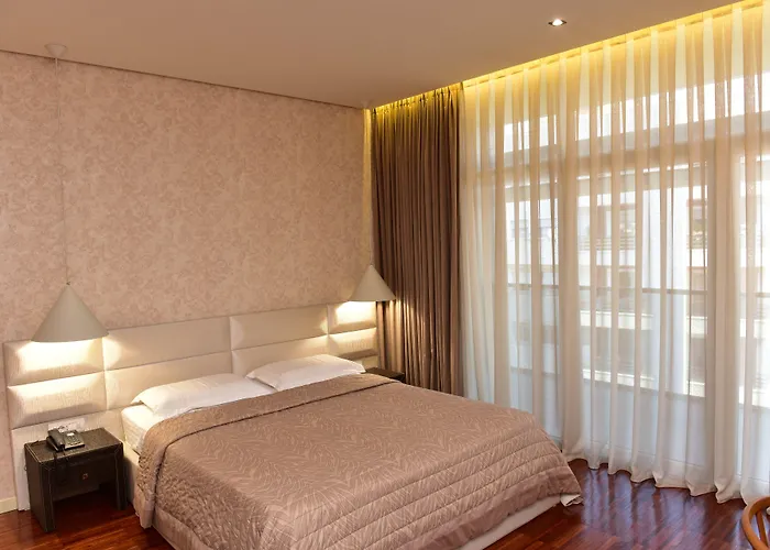La Boheme Hotel