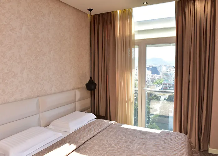 波希米亚酒店 酒店 地拉那