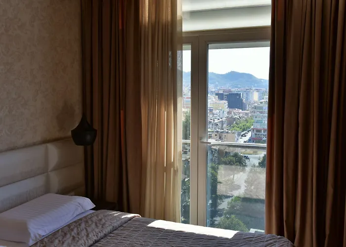 Hotel La Boheme 4*