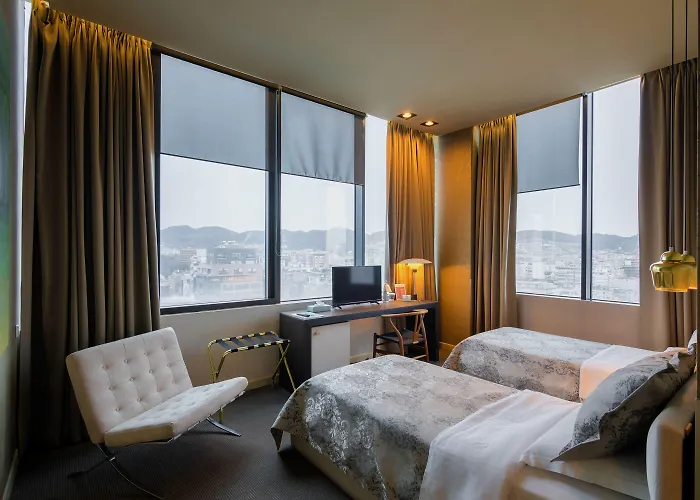 波希米亚酒店 4*