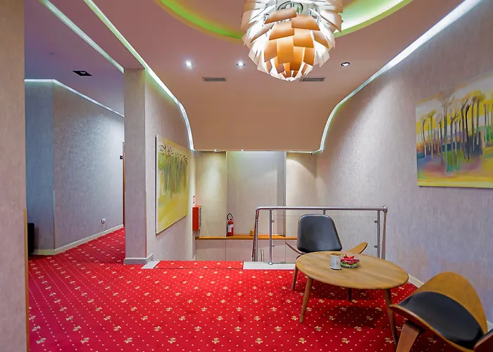 波希米亚酒店 酒店 4*