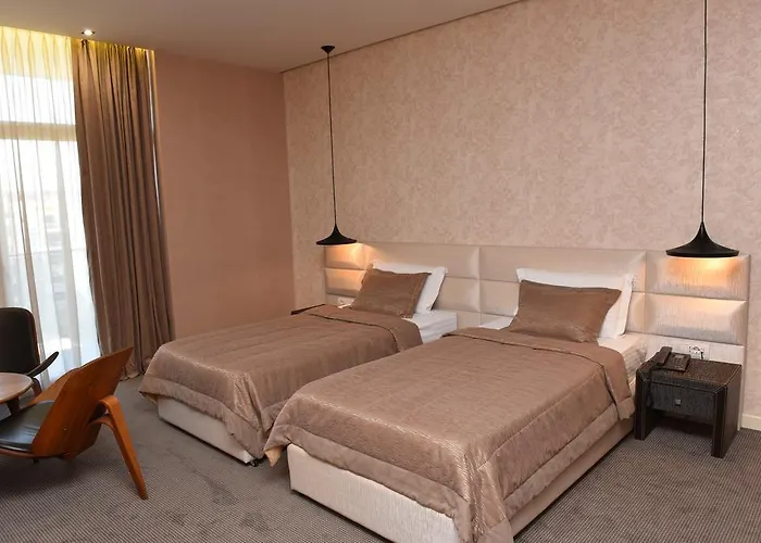 波希米亚酒店 酒店 地拉那