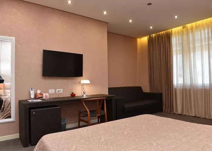 فندق لا بوهيم 4*